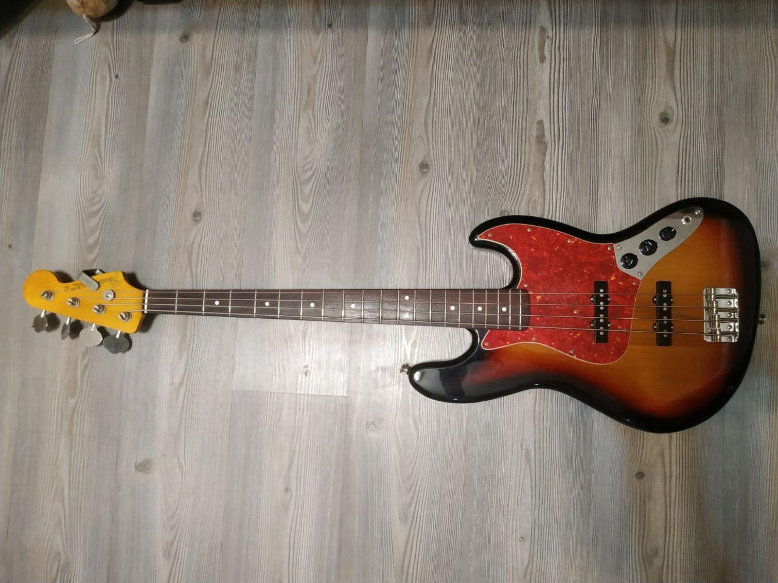 dani_foxx's music gear photo