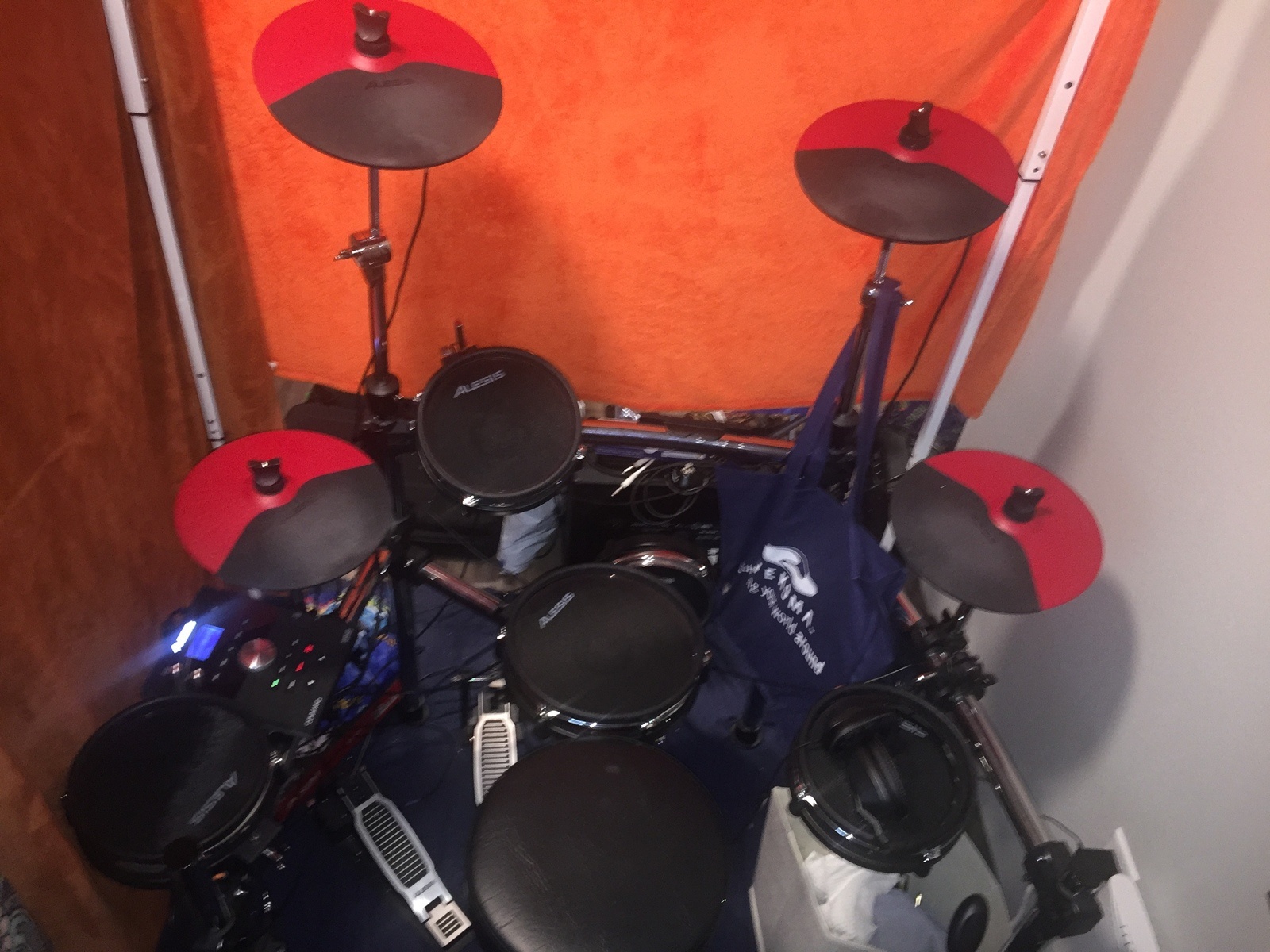 Music Gear Setup by coastindave featuring Alesis Command Mesh Kit