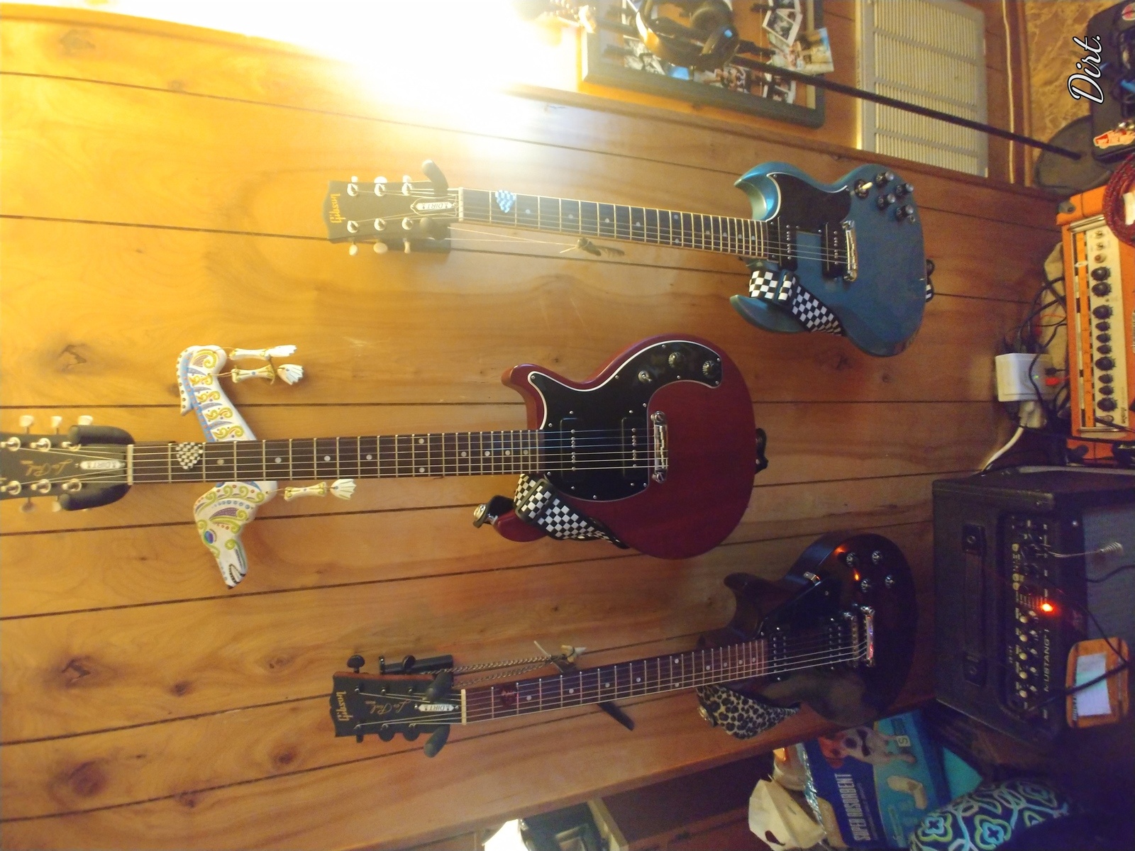 Music Gear Setup by davie_dirt featuring Gibson Les Paul Special Double-Cut Electric Guitar, Gibson Les Paul Faded T 2017, and Gibson SG Special 2019