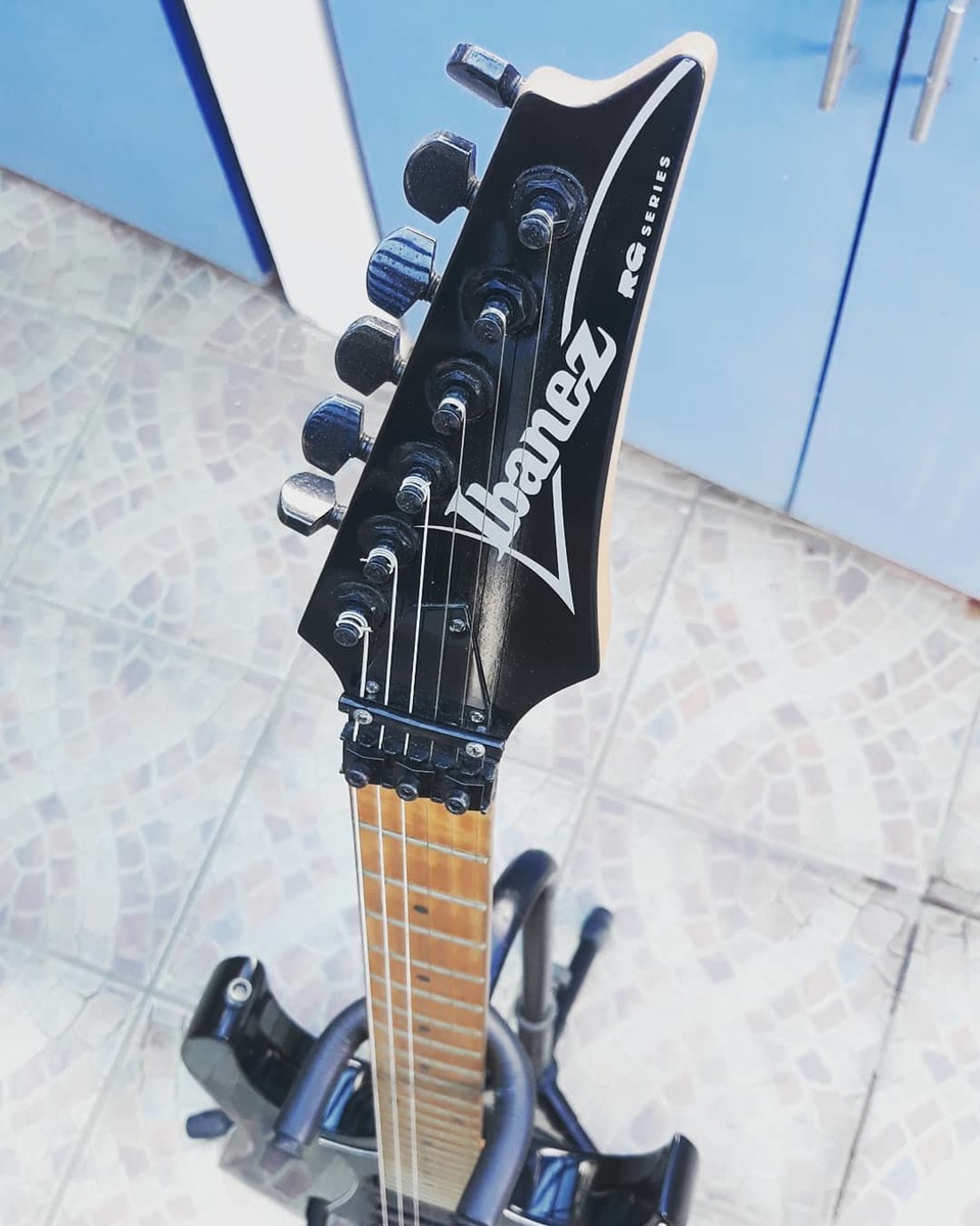 Music Gear Setup by cee featuring Ibanez RG450 (1994)