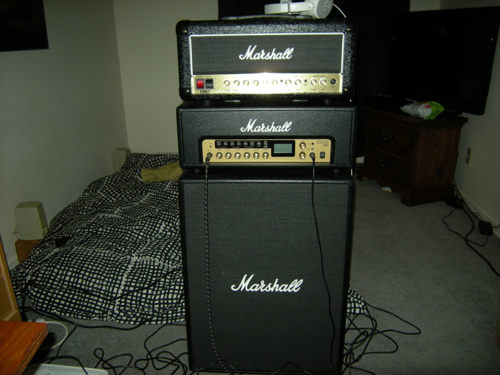 Music Gear Setup by chris13 featuring Marshall Code 100H 100W Digital Amp Head and Marshall DSL20HR