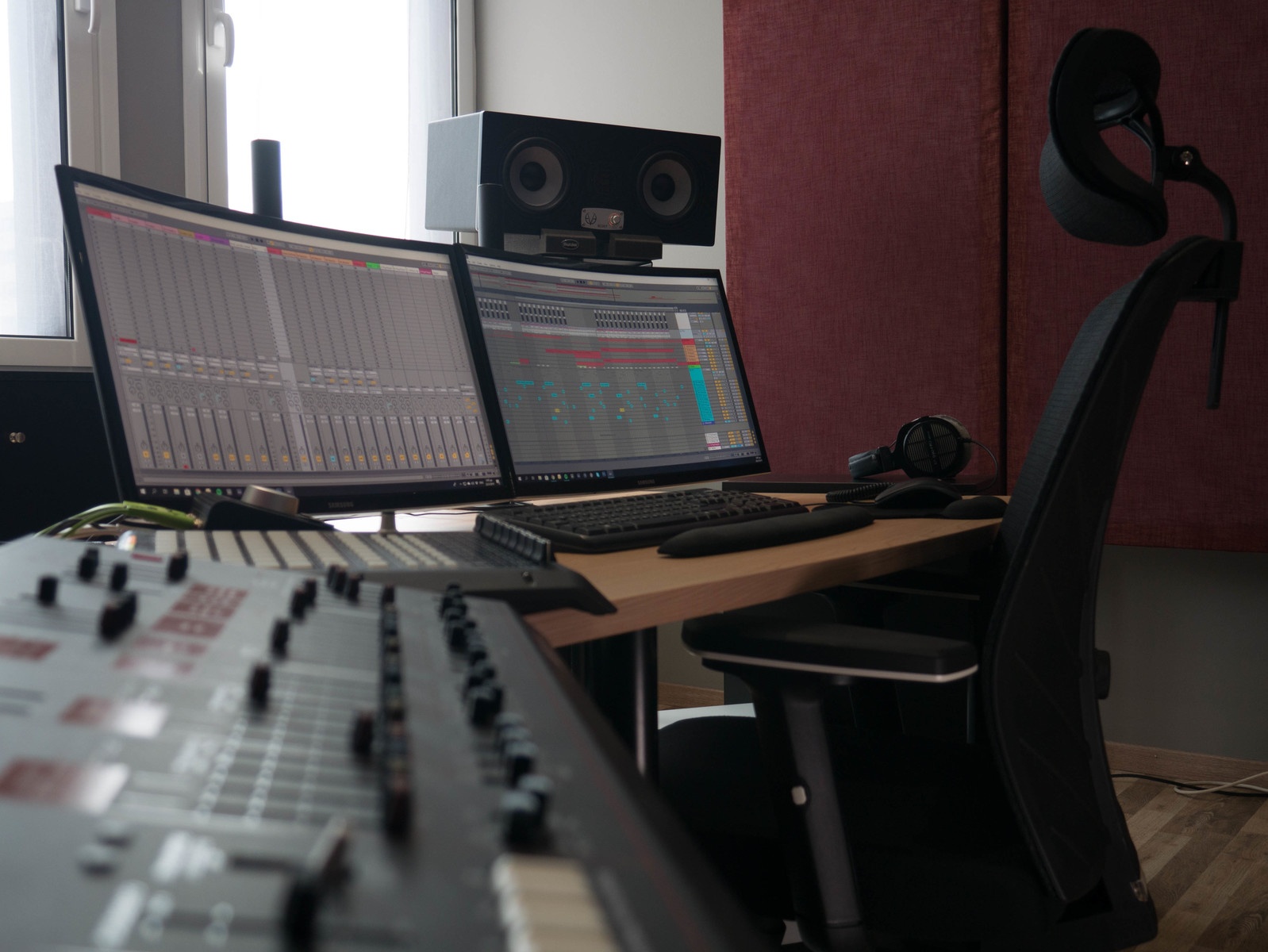 Electronic Studio Setup by kostis featuring Beyerdynamic DT 990 PRO, Akai Professional APC20 Ableton Live Performance Controller, and EVE Audio SC307 and 2 more pieces of gear