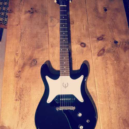 Photo of Epiphone Coronet