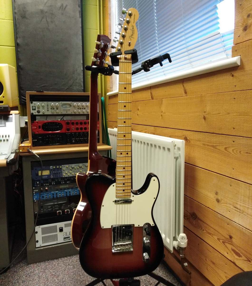 Line 6 Music Gear Setup by kieranhopewell featuring Avalon VT-737SP, Line 6 Bass POD xt Pro, and Line 6 GuitarPort and 2 more pieces of gear