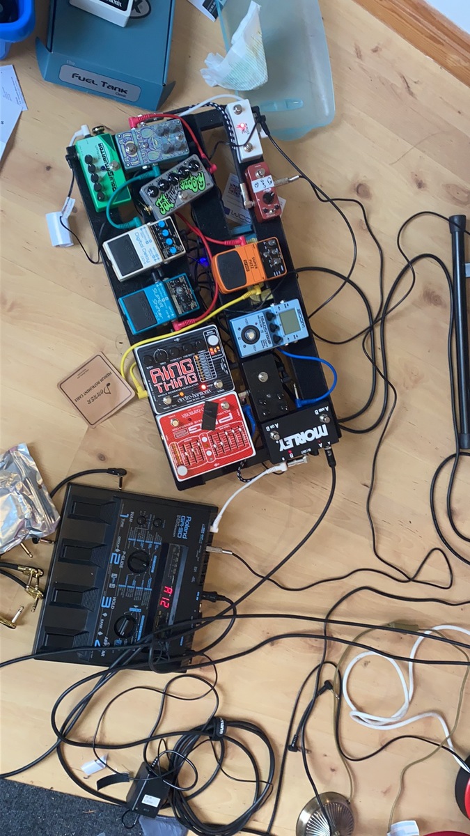 Music Gear Setup by ocl featuring Morley ABY Footswitch, Boss DD-6 Digital Delay, and Boss PS-5 Super Shifter and 11 more pieces of gear