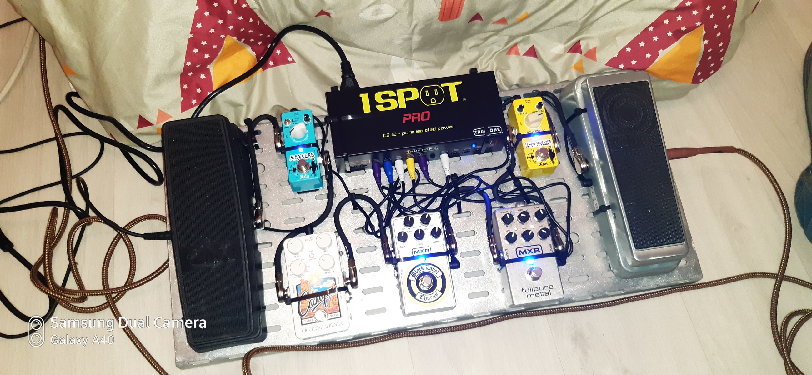 julien's music gear photo