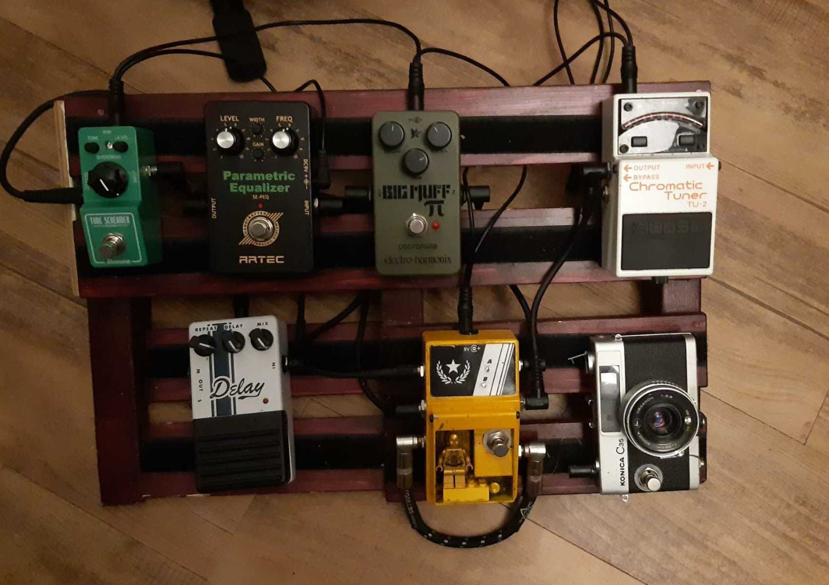 Music Gear Setup by punkclown featuring Boss TU-2 Chromatic Tuner, Ibanez Tube Screamer Mini, and Fender Competition Series Delay Pedal and 2 more pieces of gear