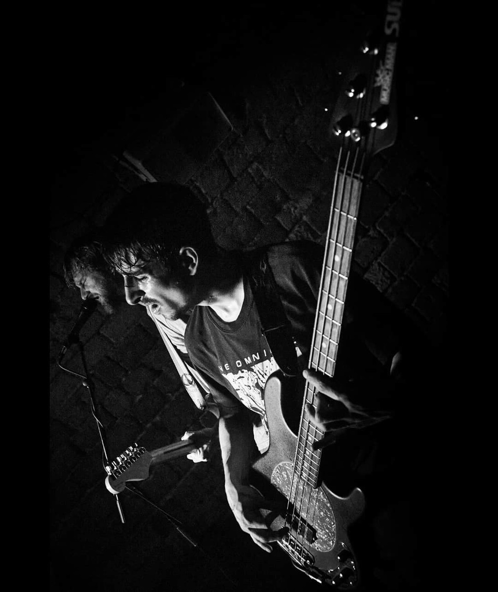 Metal Music Gear Setup by alexi_fontaine featuring Fender American Deluxe Stratocaster HSS Electric Guitar and Music Man SUB Bass