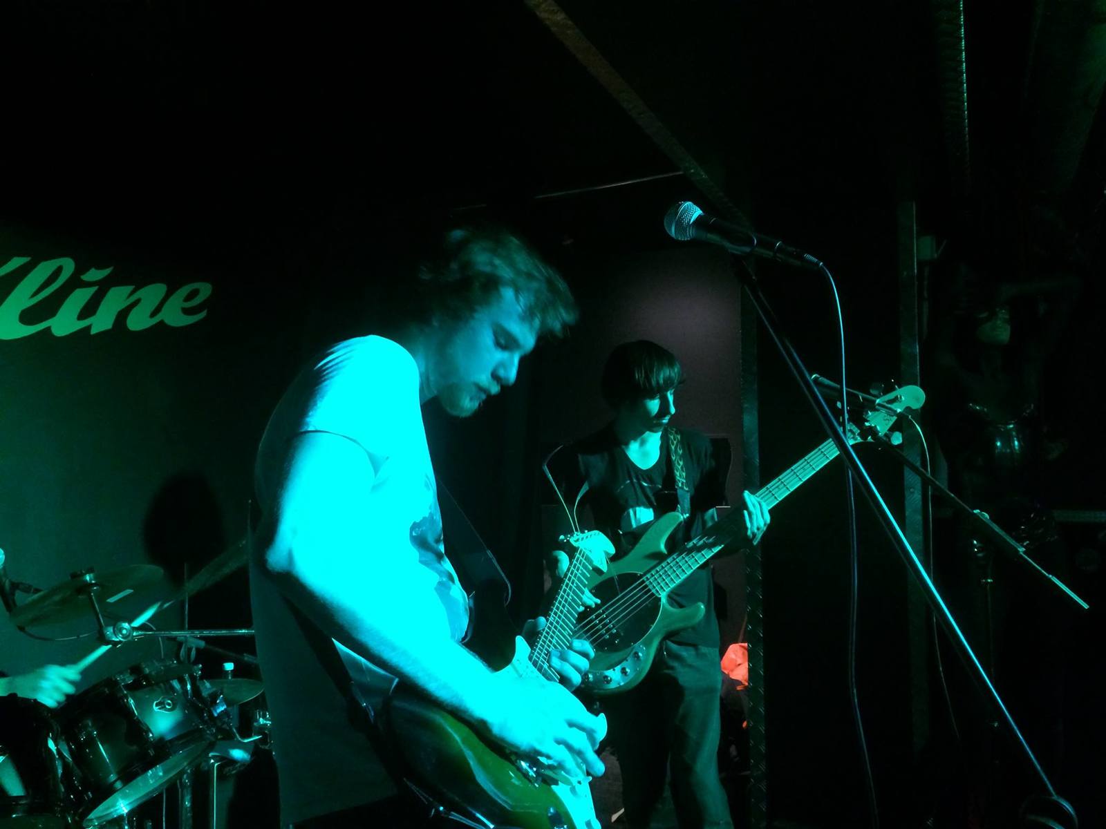 Squier Music Gear Setup by alexi_fontaine featuring Squier Statocater affinity and SX Guitars sbg2