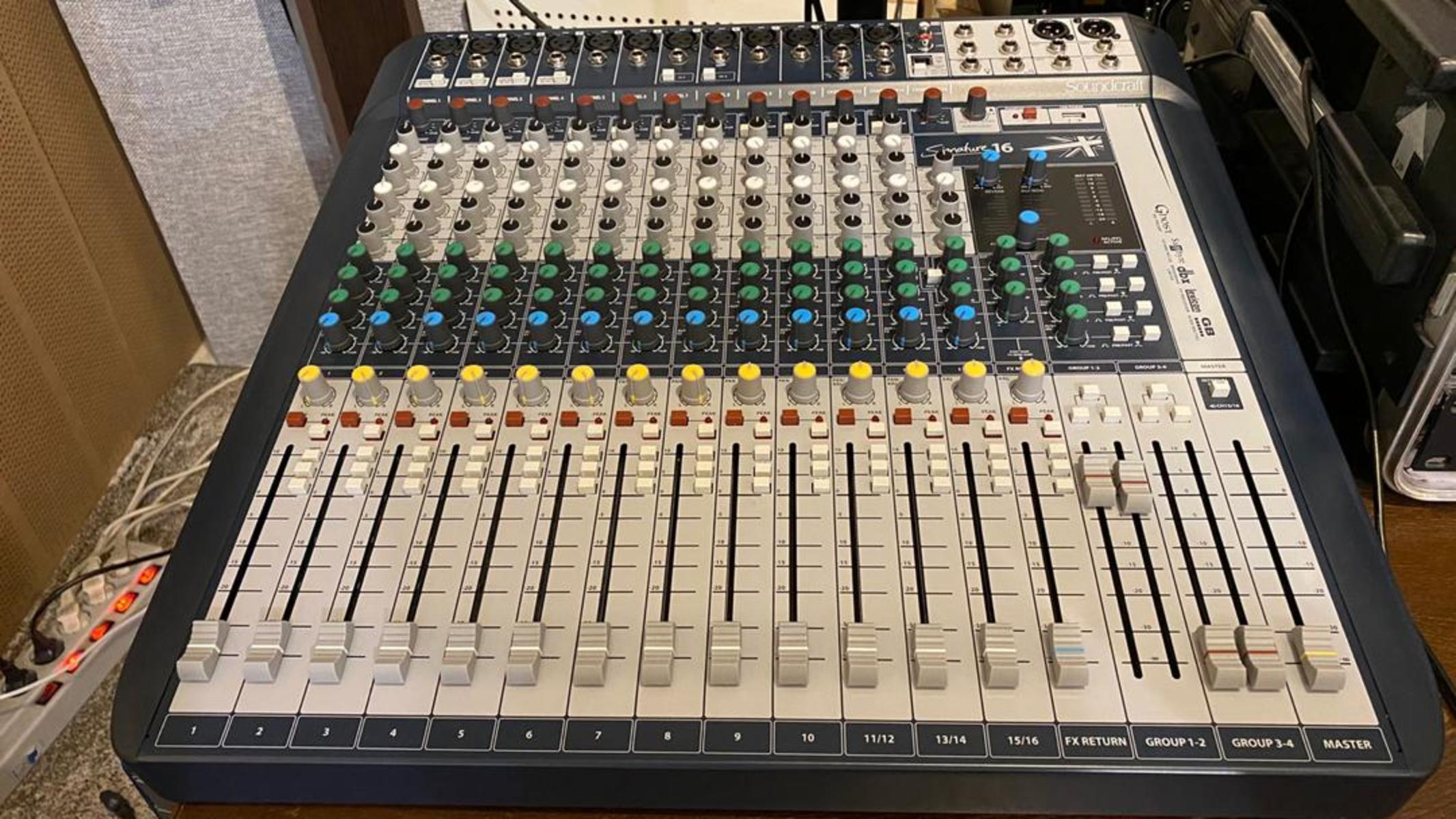rezaassadpour's music gear photo