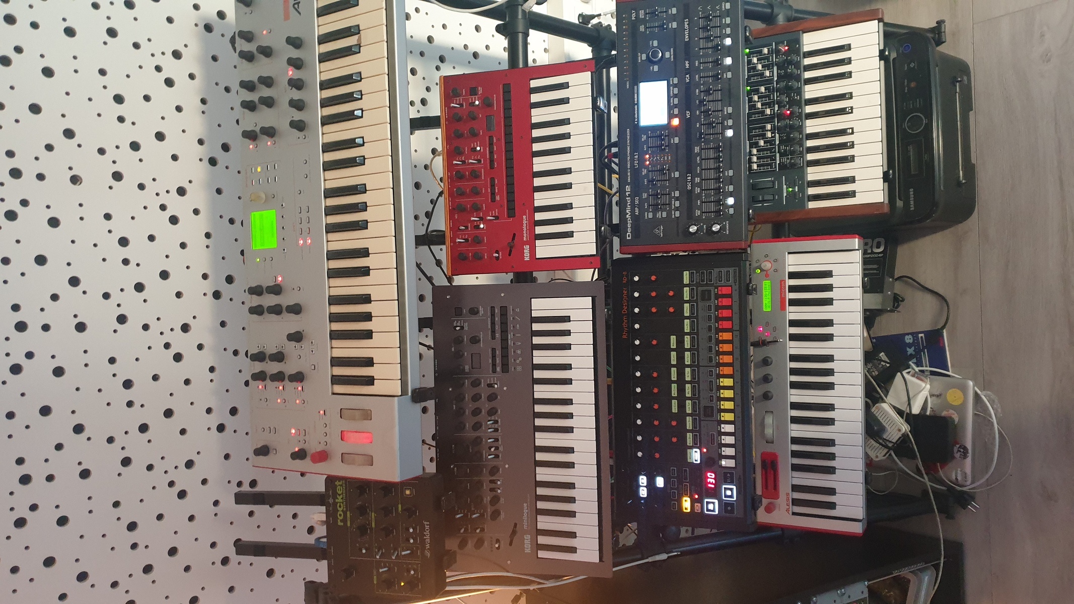 w1b0's music gear photo