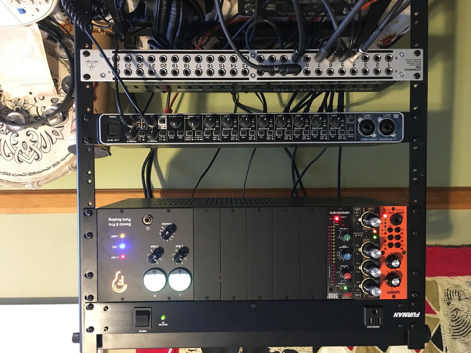 Music Gear Setup by patchwilliam featuring Behringer PX3000 Ultrapatch Pro, dbx 560A 500 Series Compressor/Limiter (x2), and Kush Audio Electra 500 and 3 more pieces of gear