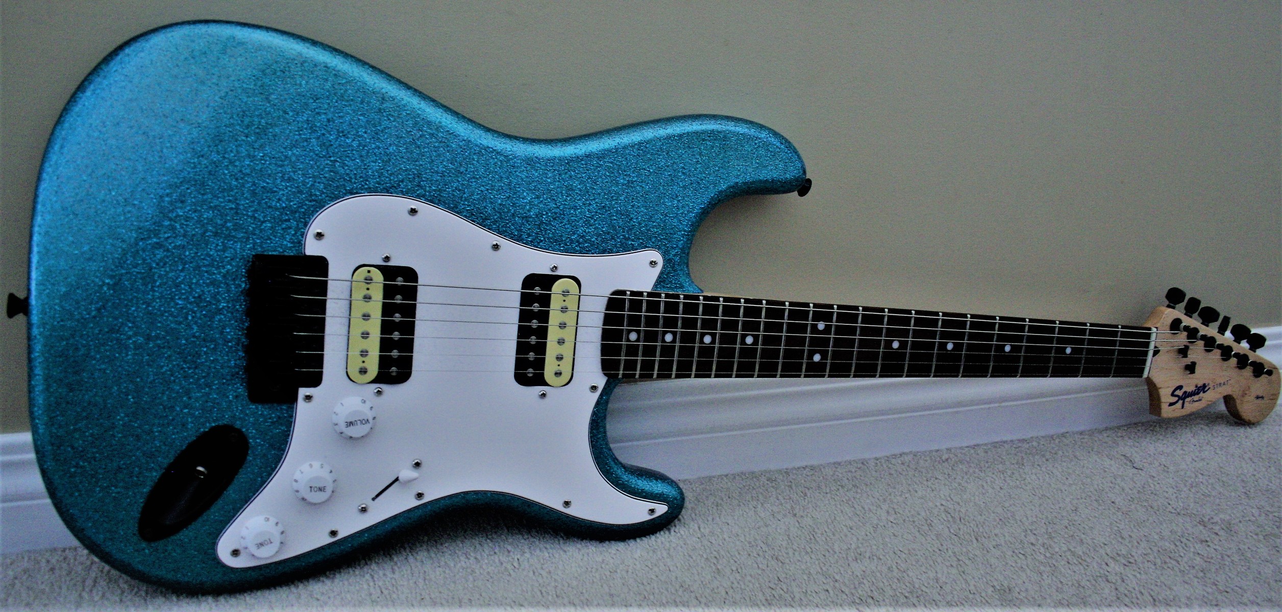 Music Gear Setup by skilletfan2003 featuring Squier Affinity HH Stratocaster