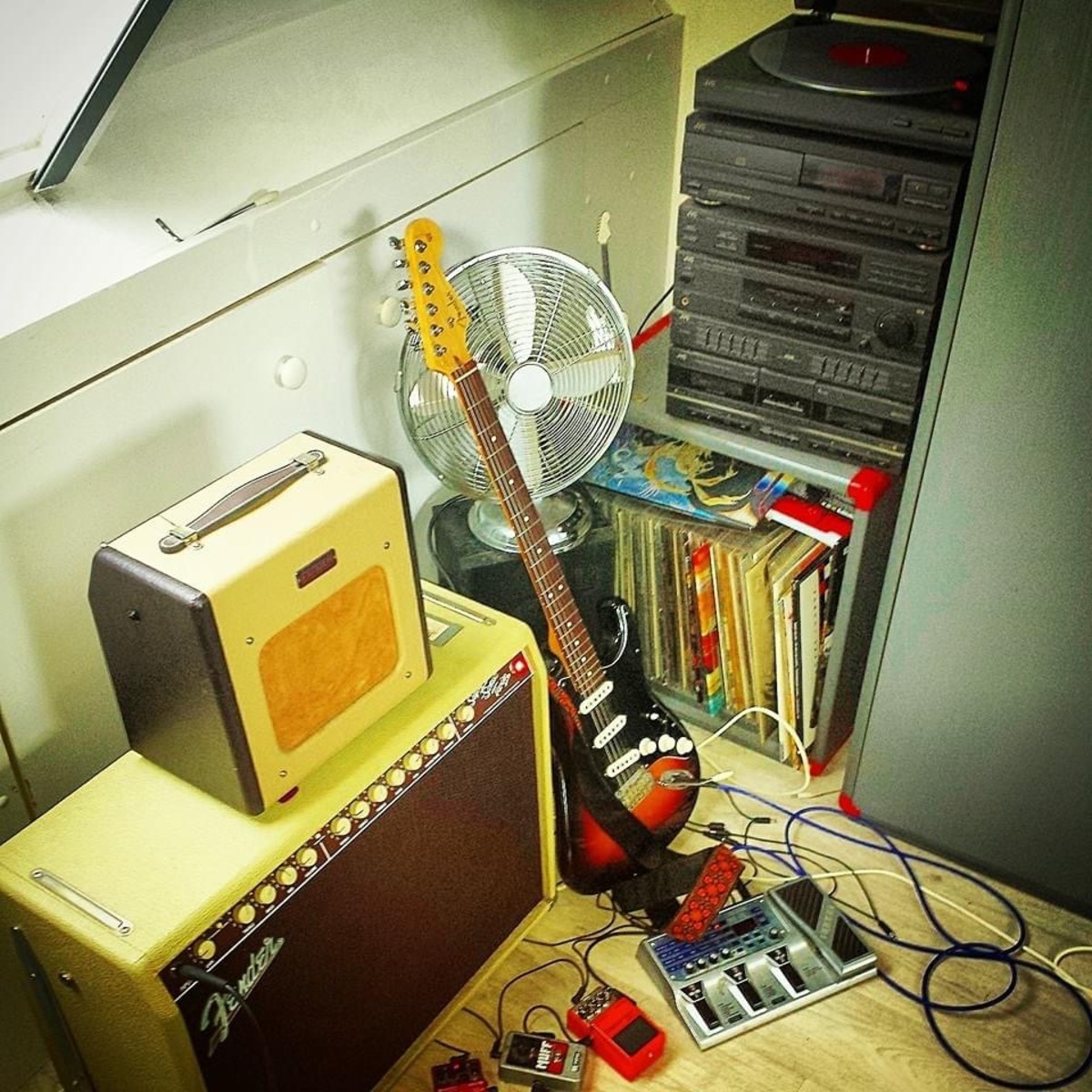 Boss Amp Rig by davey_zandbergen featuring Electro-Harmonix Big Muff Pi, Boss DS-1X Distortion, and Boss RC-1 Loop Station and 4 more pieces of gear