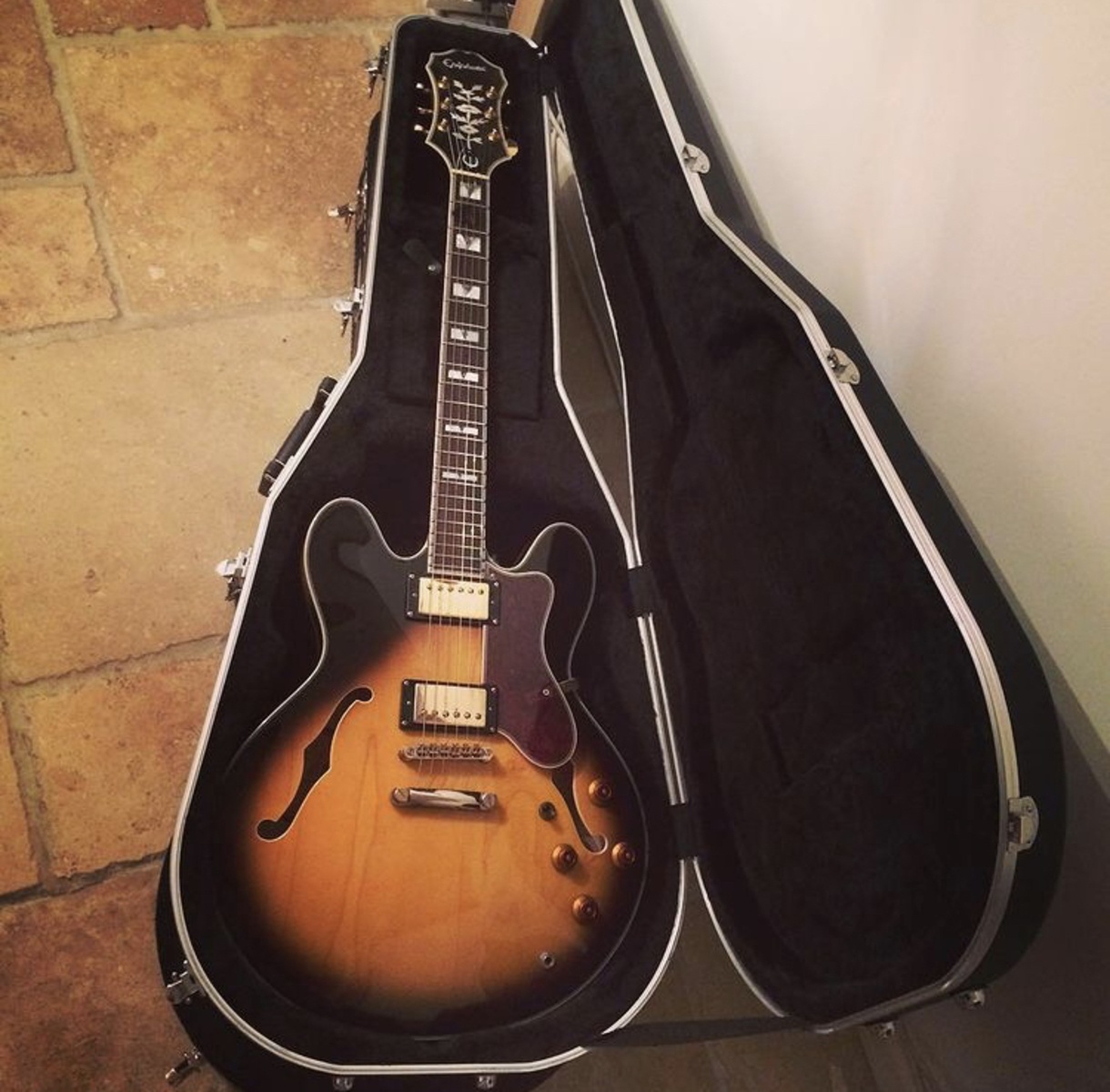 Music Gear Setup by nic_rawlings featuring Epiphone Sheraton II Pro