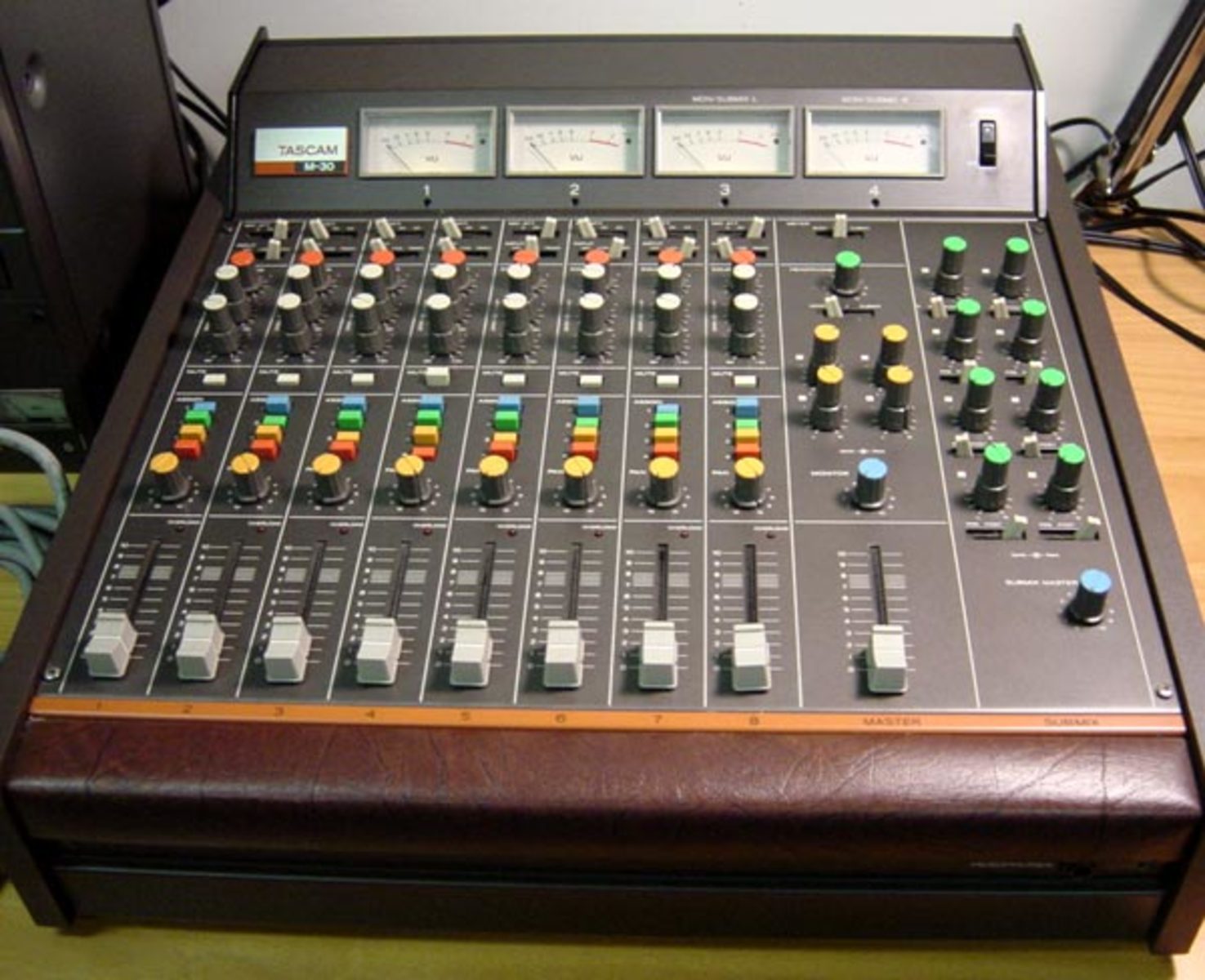 louie_shades's music gear photo