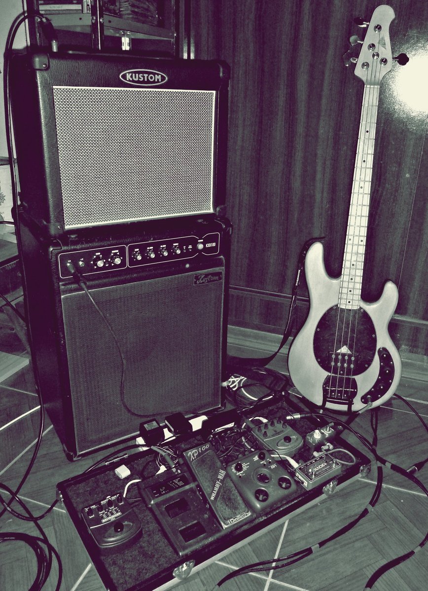 Metal Pedalboard by gff featuring DigiTech XP-100 Whammy-Wah, Electro-Harmonix Switchblade Plus, and Behringer V-Tone BDI 21 Bass Amp Modeler - Driver - DI and 5 more pieces of gear