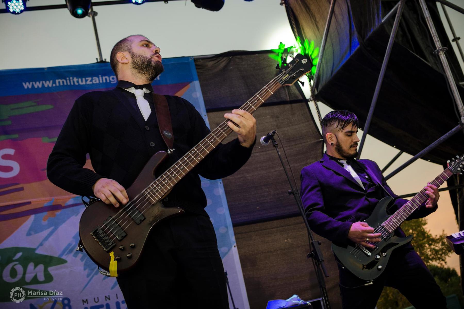 Music Gear Setup by gff featuring Spector Legend 5-String Bass Guitar