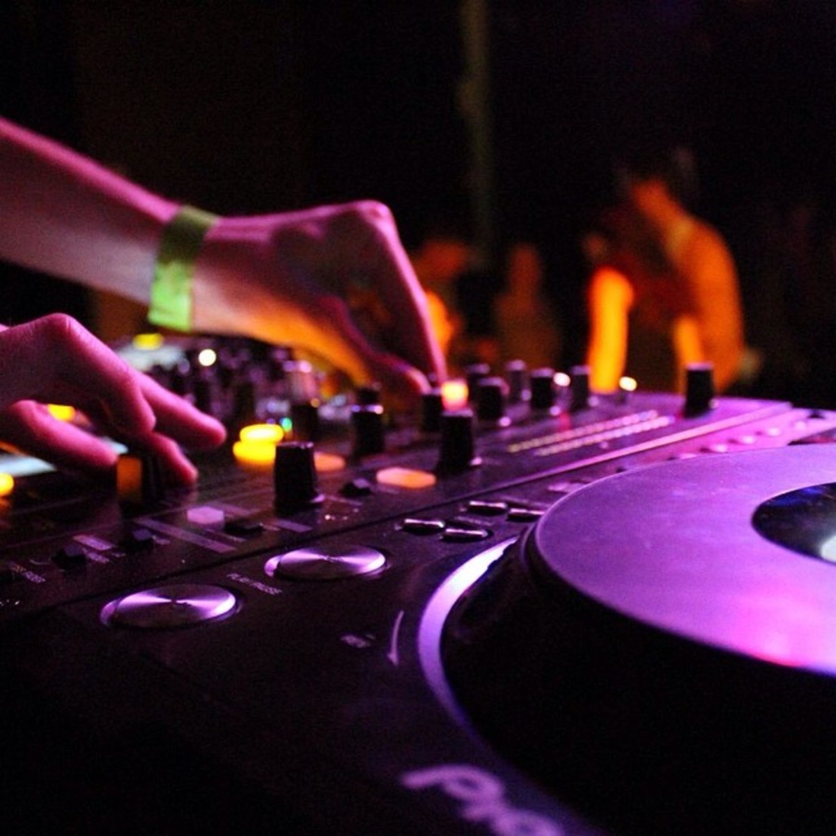 Music Gear Setup by djc_beat featuring Pioneer CDJ-850