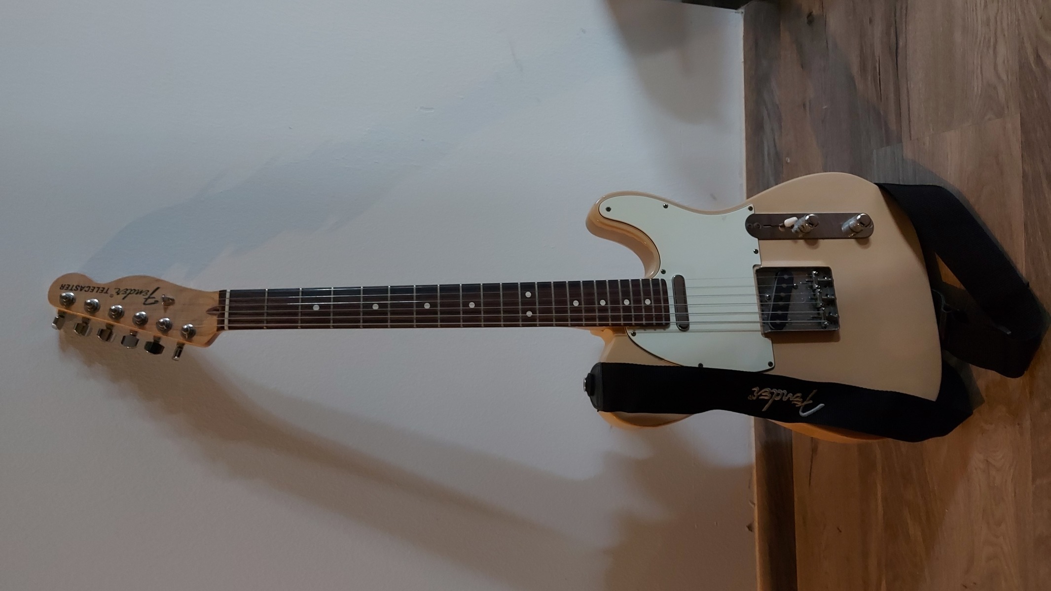 Music Gear Setup by janis_aslanidis featuring Fender Highway One Telecaster Electric Guitar