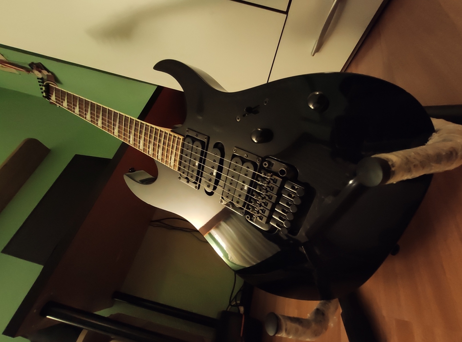 Music Gear Setup by smyrna featuring Ibanez RG370DXZ