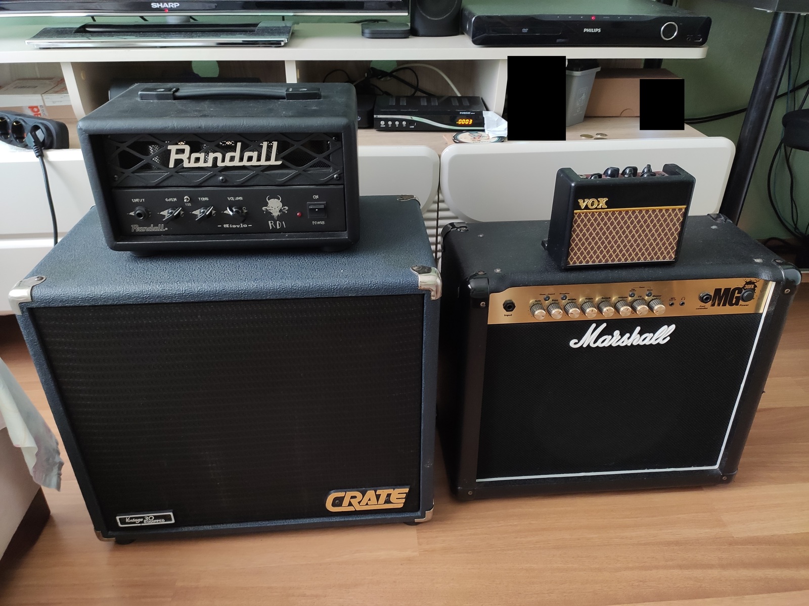 Music Gear Setup by smyrna featuring Randall RD1H Diavlo 1W Tube Guitar Head, Marshall MG30FX, and Vox AC1 RhythmVOX Battery Powered Guitar Combo Amp and 1 more piece of gear