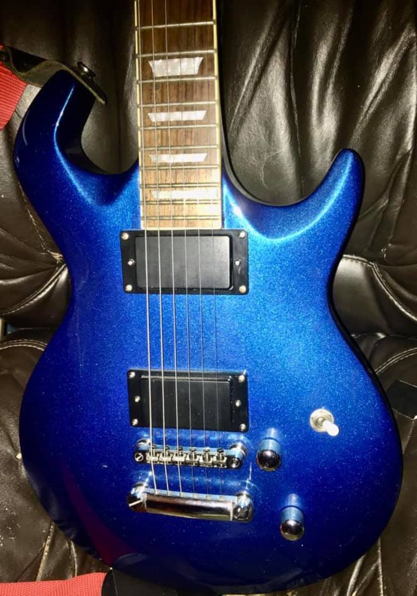 saber_of_red's music gear photo
