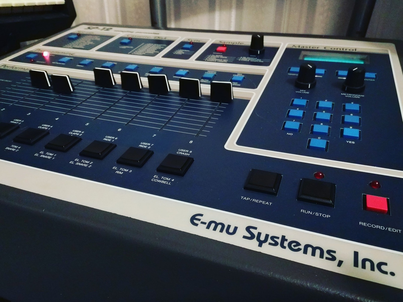 Hip Hop Music Gear Setup by beatrippaproductions featuring E-mu SP-12
