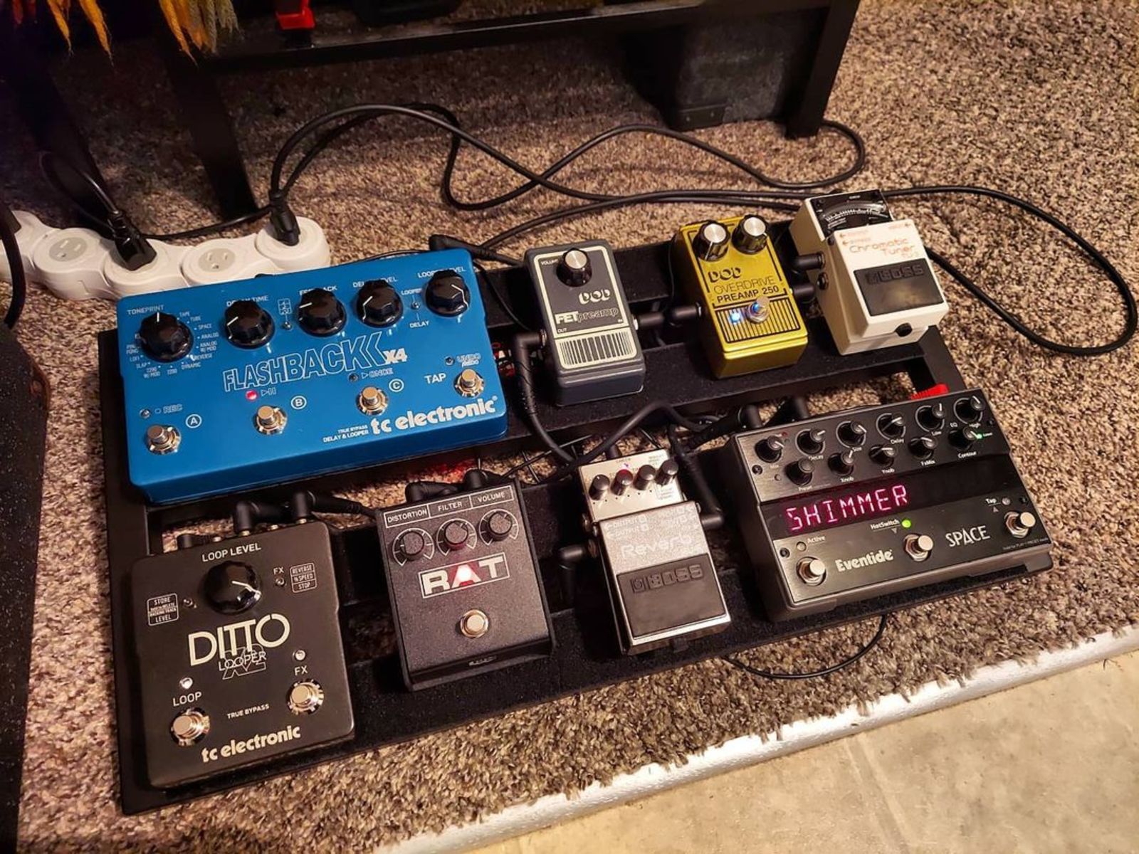 deko's music gear photo