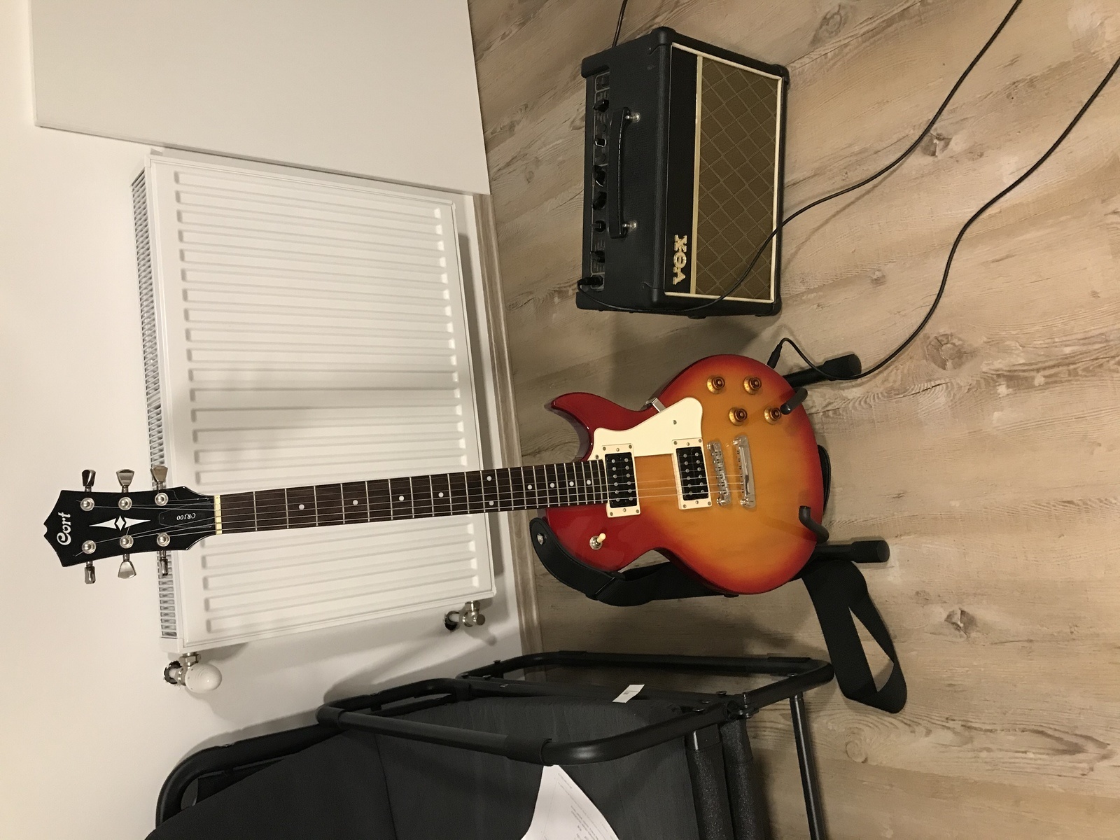 Vox Music Gear Setup by punkrocker11 featuring VOX DA10 and Cort CR100