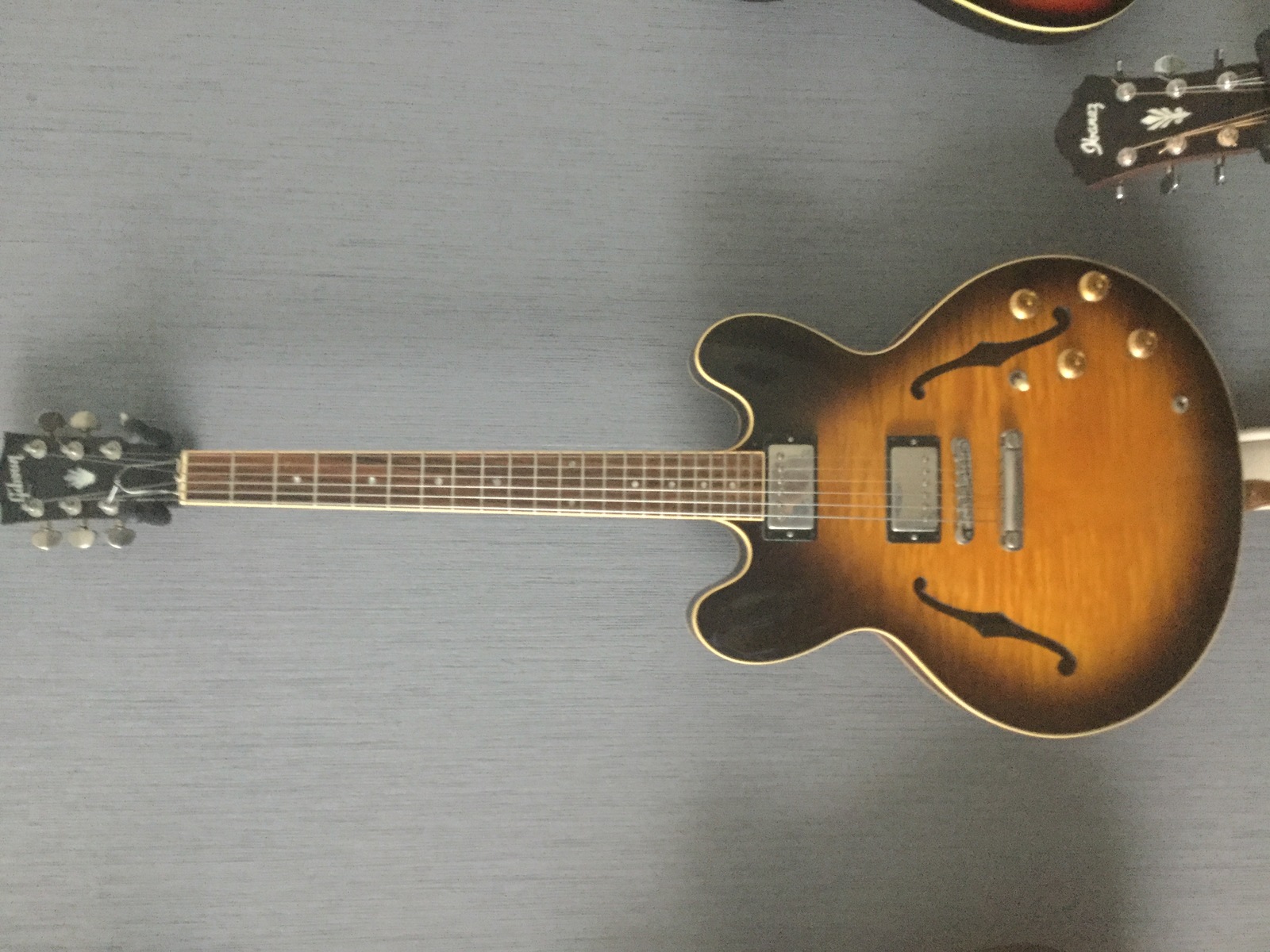 Country Music Gear Setup by jasper_de_koster featuring Gibson ES-335