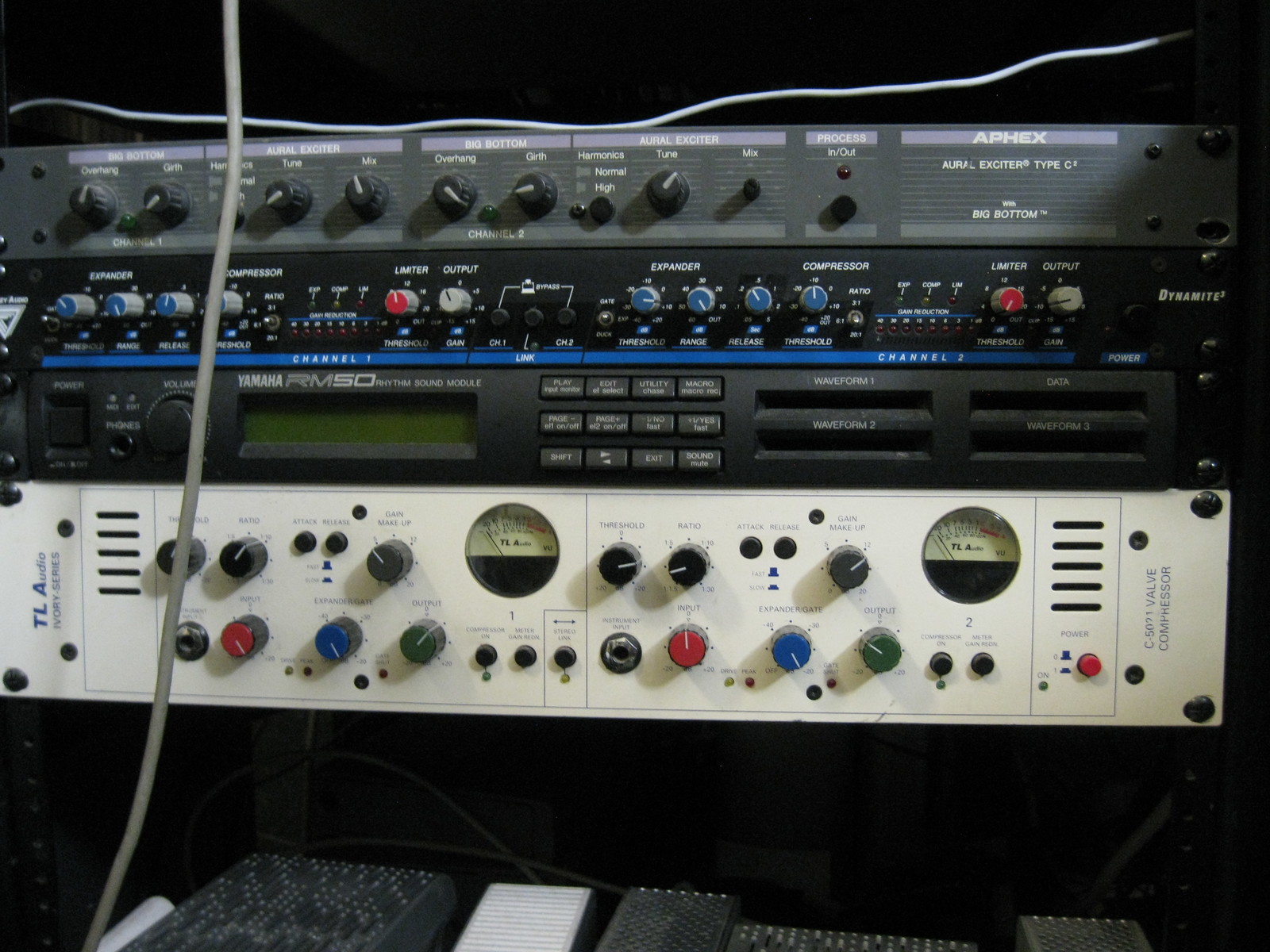 Electronic Studio Setup by hxs28 featuring Aphex Aural Exciter Type C, TL Audio Ivory 5021, and Valley International Dynamite and 1 more piece of gear