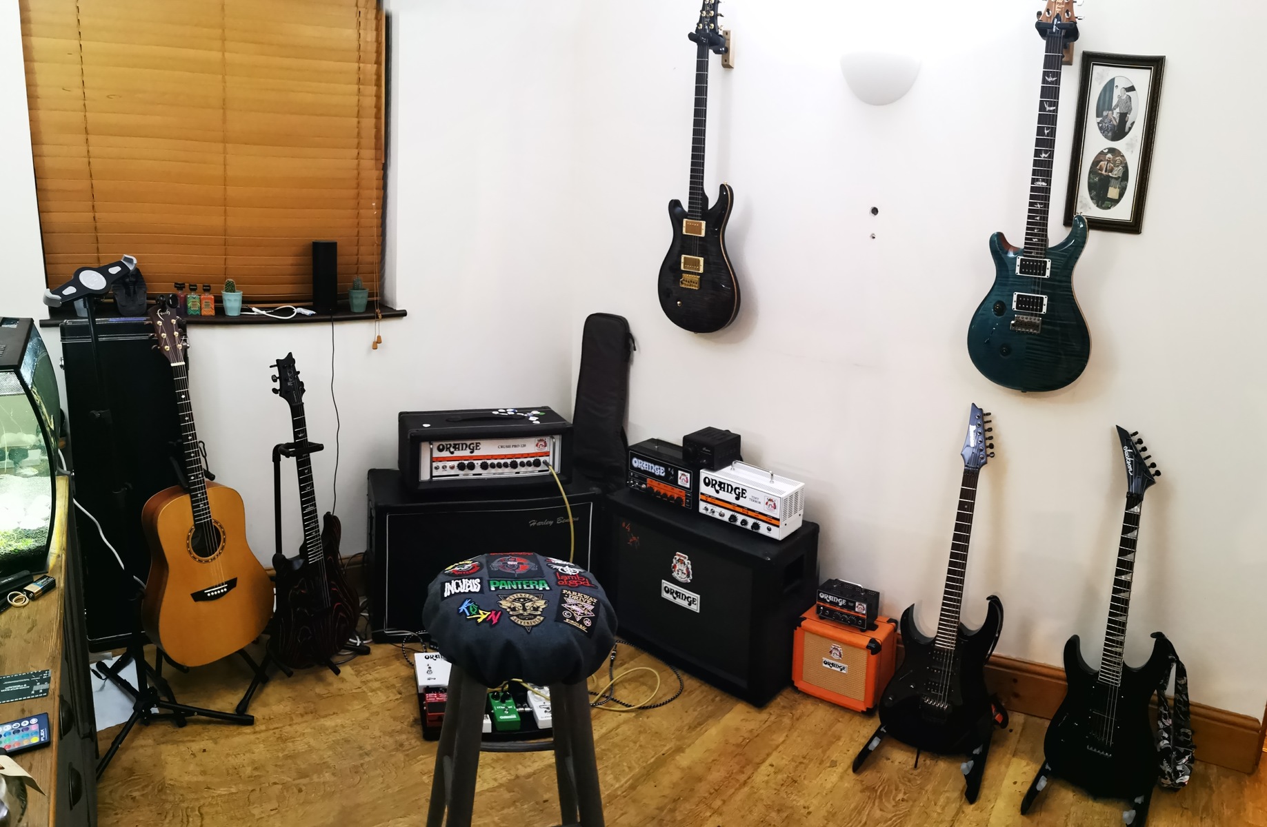 Metal Music Gear Setup by joe_clutton featuring PRS Custom 22, Orange Tiny Terror 15 Watt Tube Amp TT15H, and Orange Amplifiers Tiny Terror Jim Root #4 Signature 15W Tube Guitar Amp Head and 7 more pieces of gear