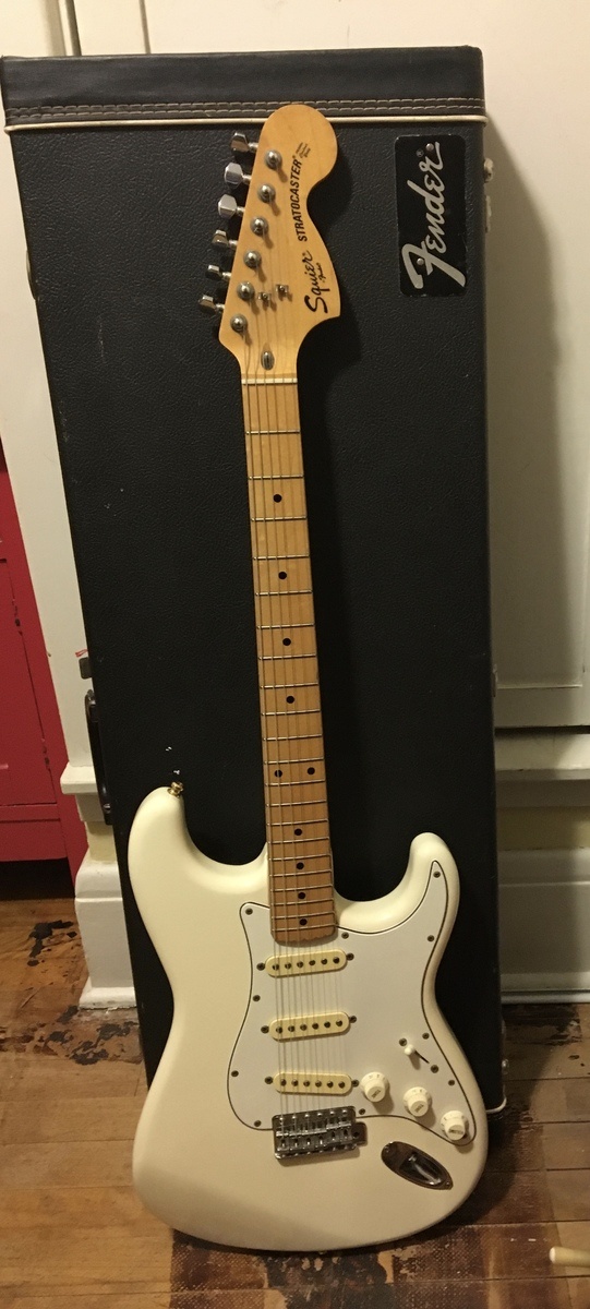 Music Gear Setup by robert_lutz featuring Squier Stratocaster Sq series