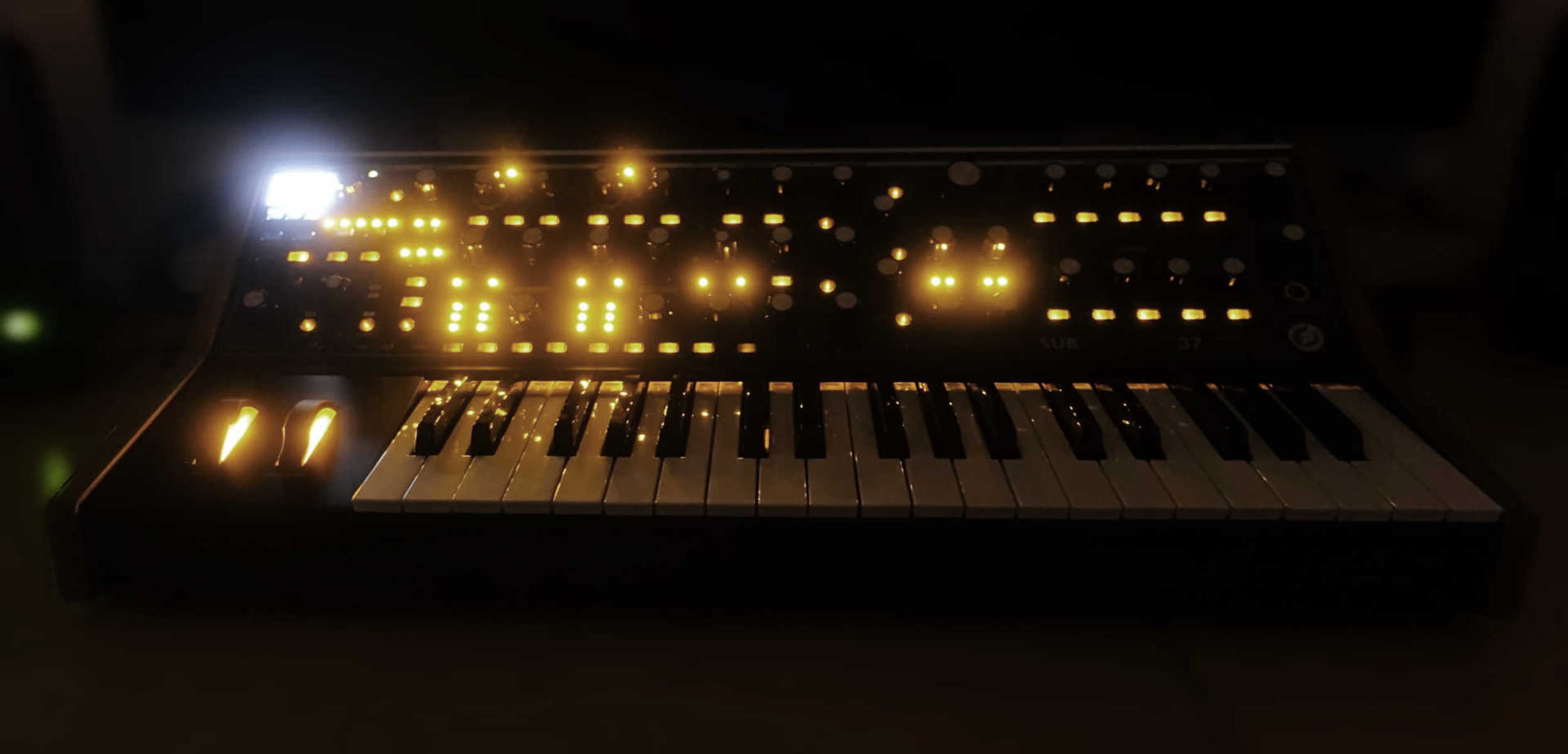 Music Gear Setup by taureon featuring Moog Subsequent 37