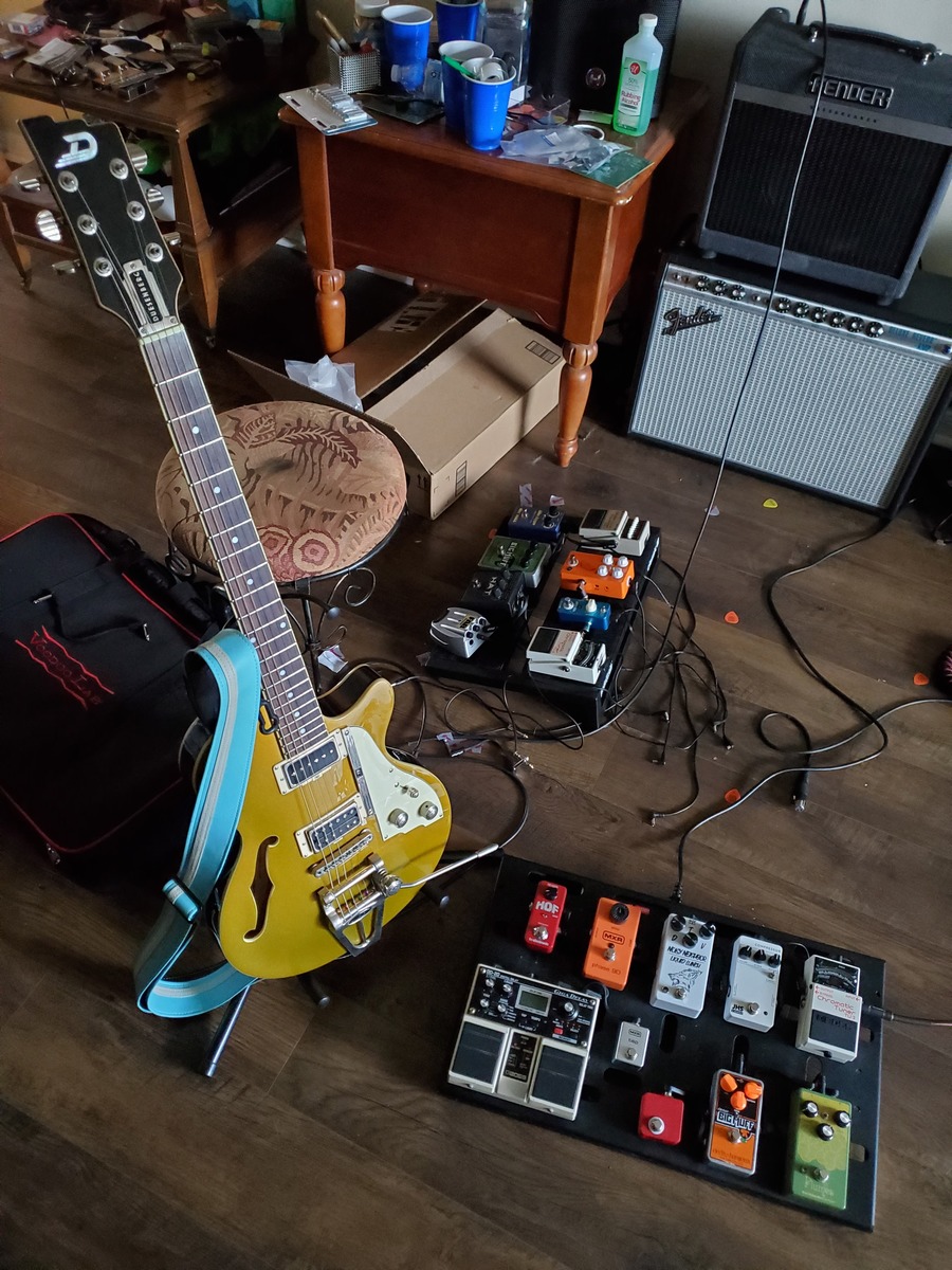 Pedalboard by dreadfl featuring Boss TU-3 Chromatic Tuner, Pro Co RAT 2, and Boss DD-20 Giga Delay and 15 more pieces of gear