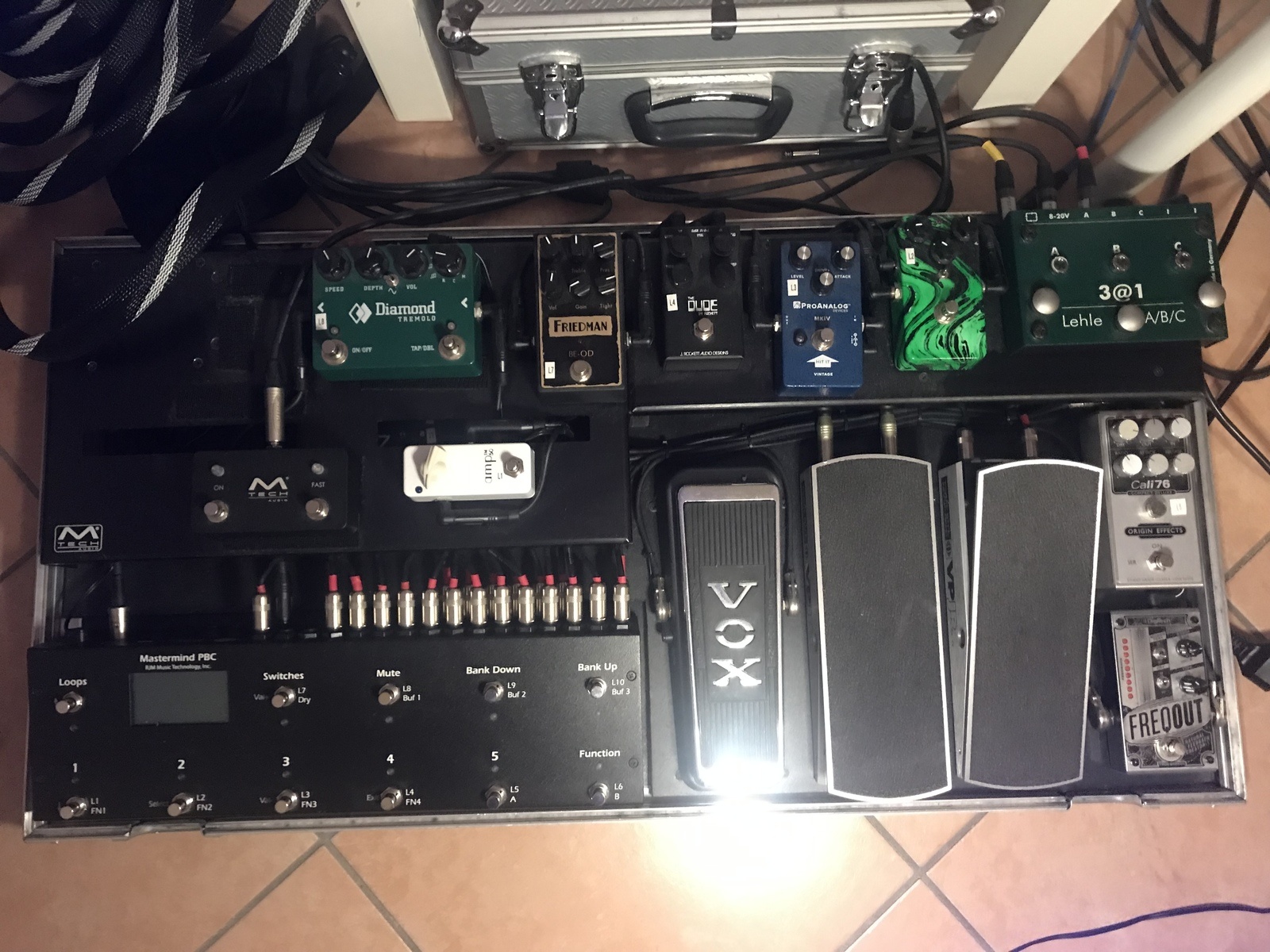 wirehead's music gear photo
