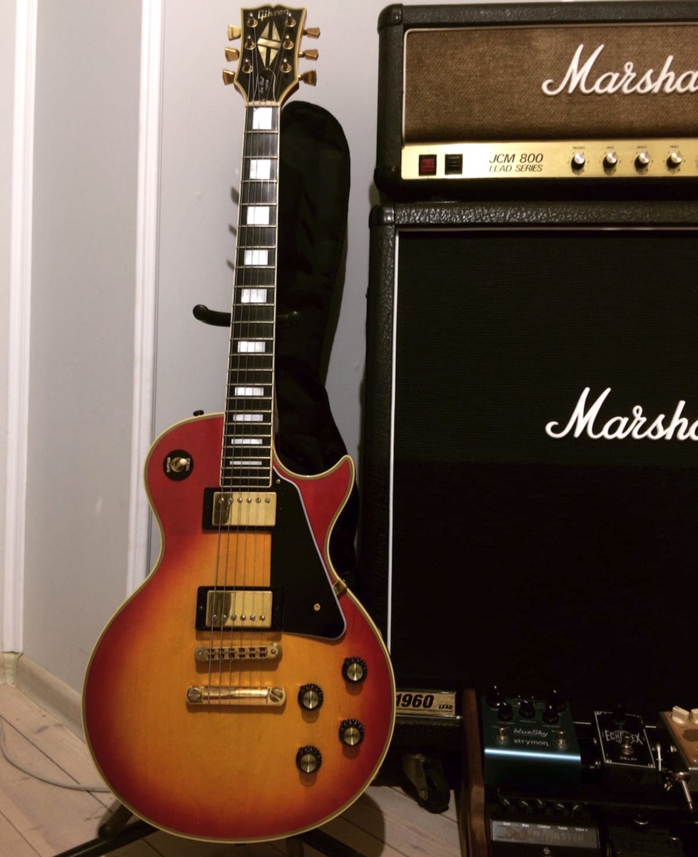 Metal Music Gear Setup by nightstranger featuring Gibson Les Paul Custom Electric Guitar, Marshall JCM800 2204, and Marshall 1960A 4x12'' Cabinet and 3 more pieces of gear