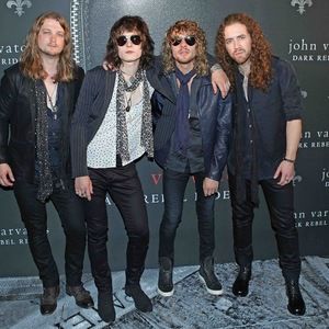 Tyler Bryant & The Shakedown