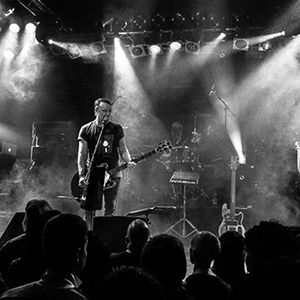 Peter Hook & the Light