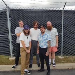 IDLES