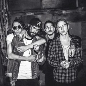 The Hunna