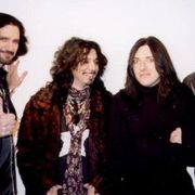 Red Dragon Cartel Members, Gear & Sound | Equipboard