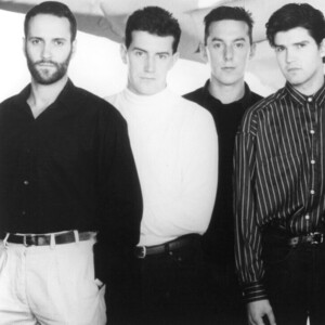 Lloyd Cole and the Commotions