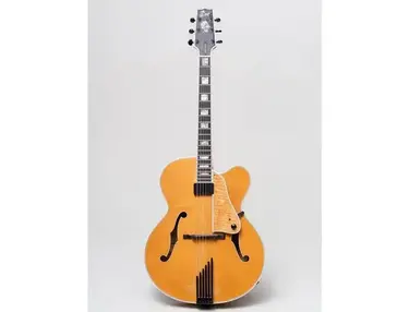 Heritage Johnny Smith 3401 "The Rose"
