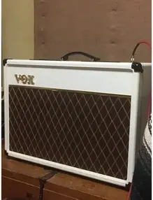 Vox AC15 White Bronco