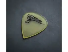 Winspear Andy Gillion signature Shiv Mini pick main image
