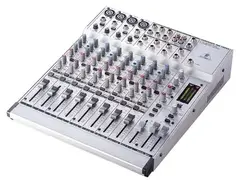 Behringer Eurorack MX 1604a