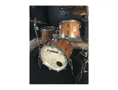 Sonor Phonic Rosewood drum kit