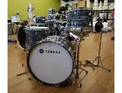 Yamaha D-22 drum kit main image